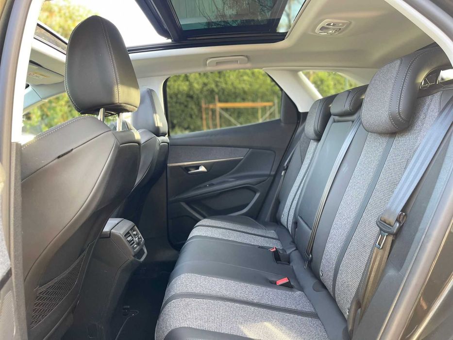 Peugeot 3008 1.5 BlueHDi Allure