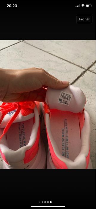 Sapatilhas de corrida adidas adistar