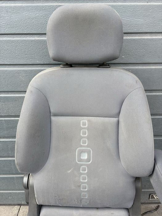 Fotel prawy pasażera Citroen Berlingo II podgrzewany