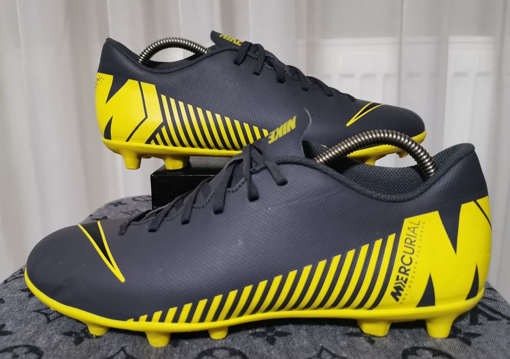 Бутсы Nike Vapor 12 Club FG/MG. Оригинал