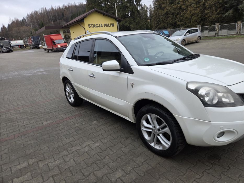 Renault koleos 4x4 biala perła
