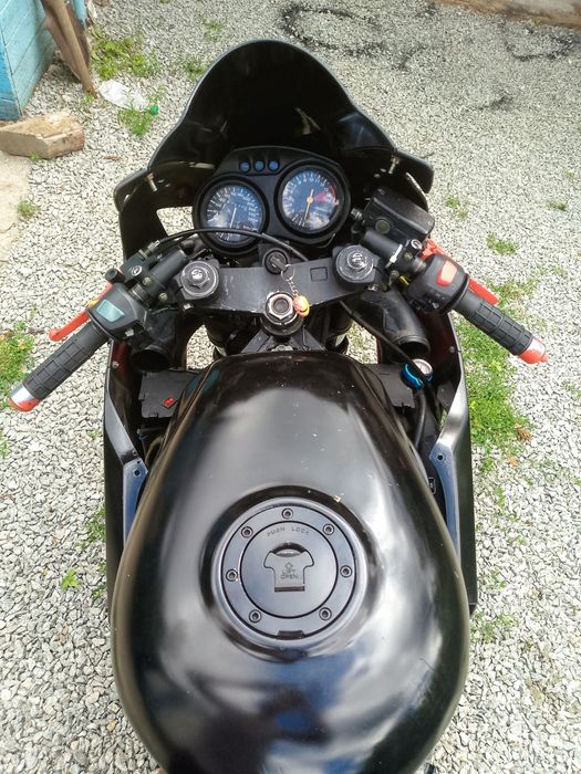 Продам honda cbr600f
