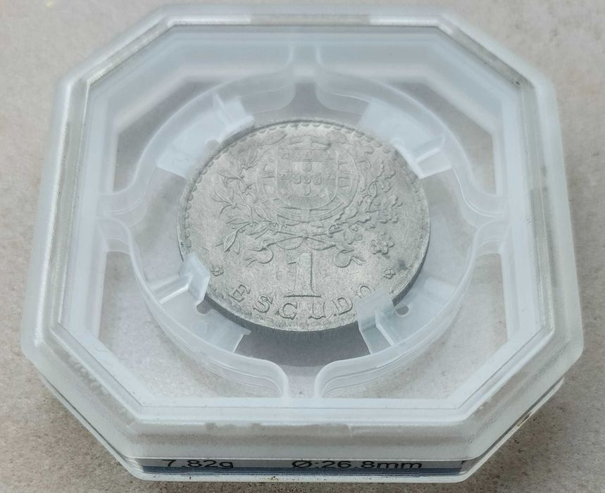 Moeda 1$ 1961 Alpaca Certificada Geni Paris MS62 Estado Soberba