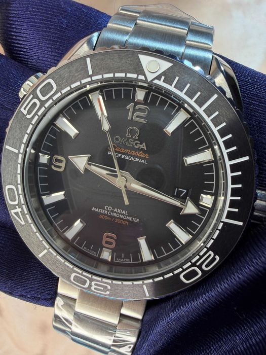 Годинник автоматичний Omega Seamaster Planet Ocean 600M