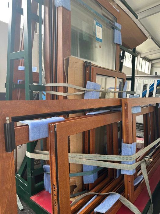 Estruturas de Alumínio com Vidro Duplo – NOVAS