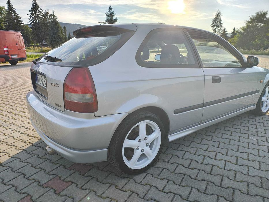 Honda Civic 6 K24 swap