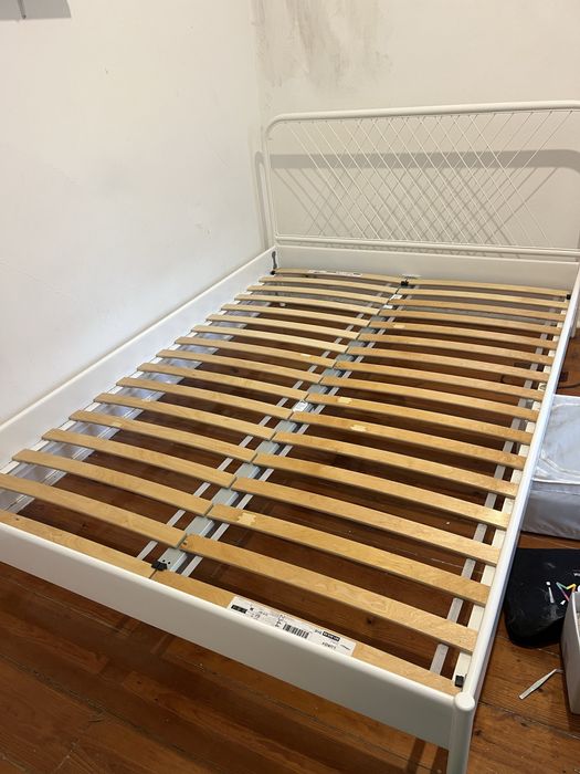 Cama Ikea de casal