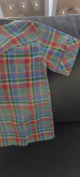 Camisa xadrez de rapaz