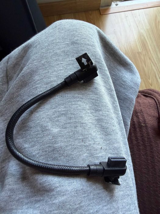 Corsair iCUE Link System Hub + Cabo 600mm 90° (Novo)