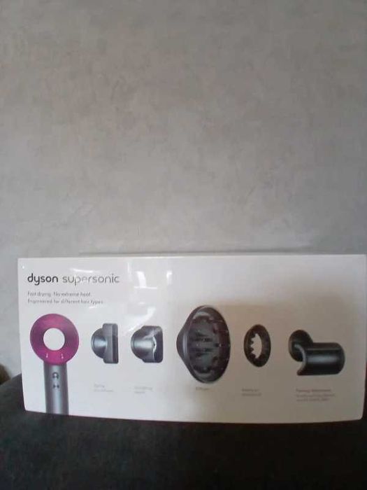 Inteligentna suszarka do włosów Dyson HD08