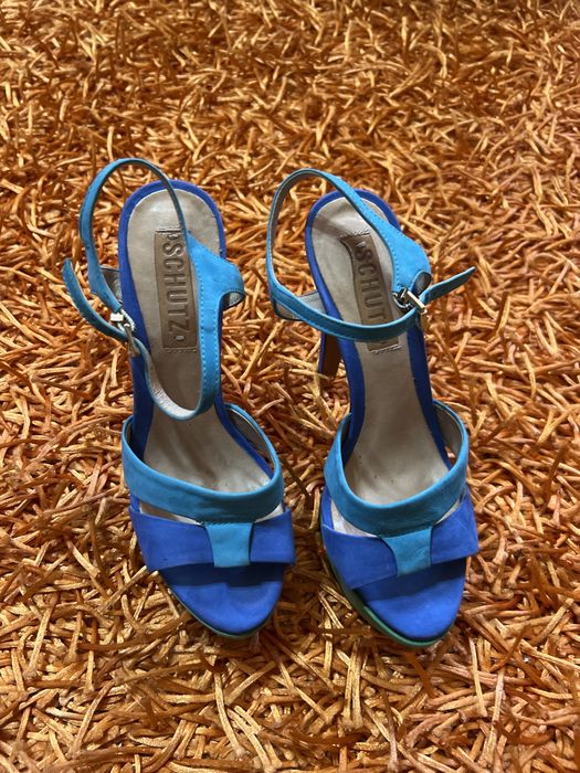Schutz sandals - like new