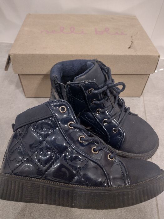 Botki jesienno wiosenne lekko ocieplane CCC neli blu27