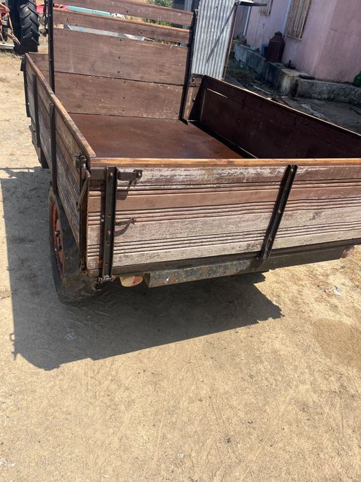 Tratorinha 4x4 motor Lombardini e caixa Forte