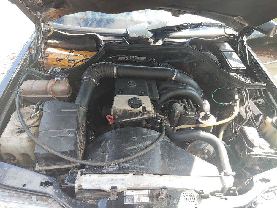 Продам Мерседес w124 рестайлинг