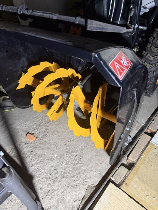 Снегоуборщик  McCulloch PM 55