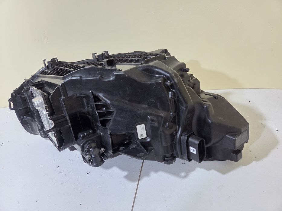 Фара ліва Volvo XC40 2023-2026 Pixel USA