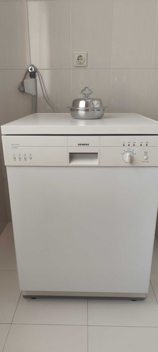 Máquina de lavar loiça SIEMENS