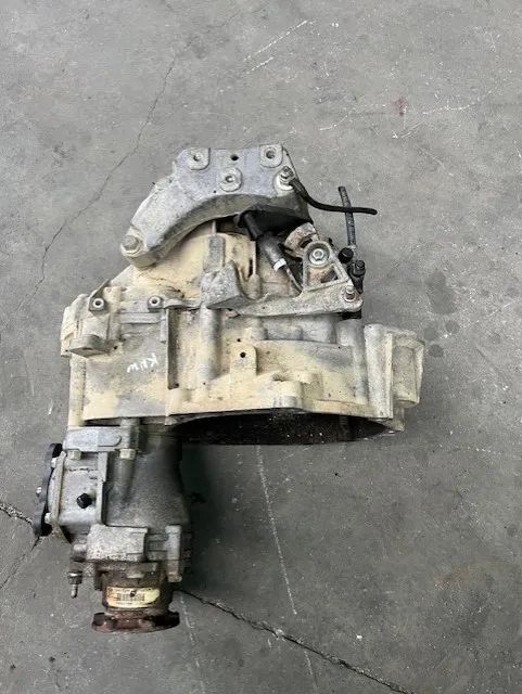 Caixa de Velocidades Audi A3 Audi TT Vw Golf 5 Vw Tiguan 2.0 TDI Ref: