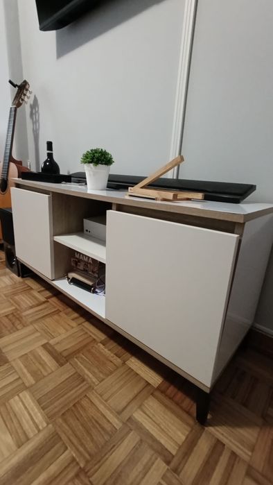 Vendo móvel TV conservado
