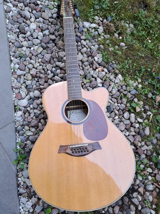 Gitara 12 strunowa  Yamaha.