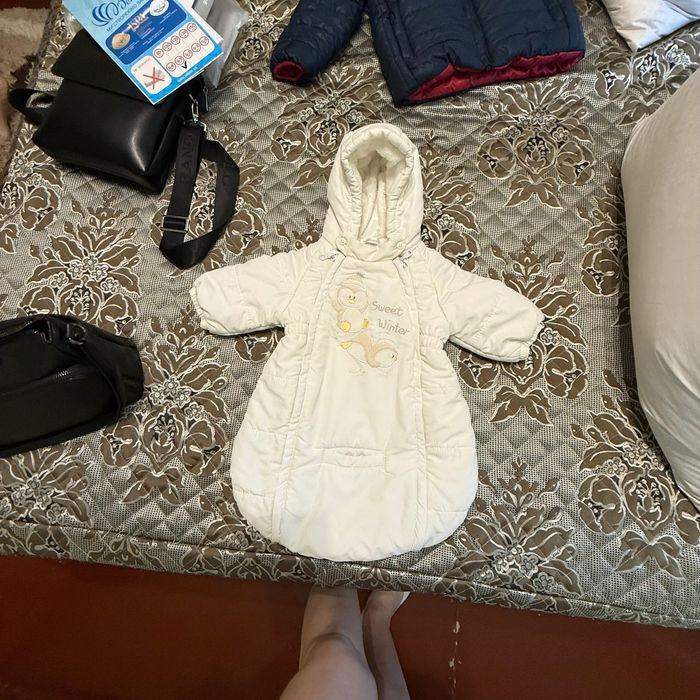 Комбінезон для новонародженого