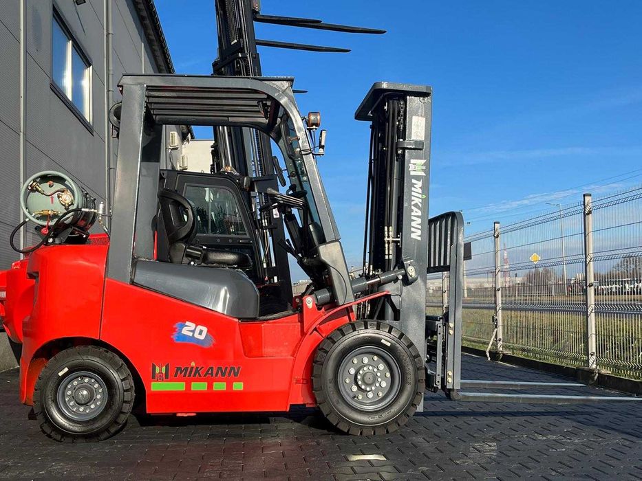 Wózek Widłowy 2T MIKANN, Maszt 4.5m,Triplex, Benzyna-Gaz, Półkabina