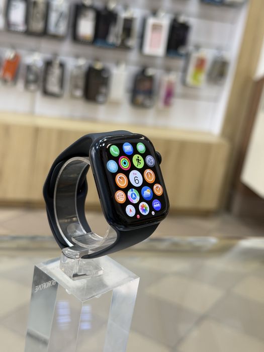 Apple Watch 8 45mm Midnight