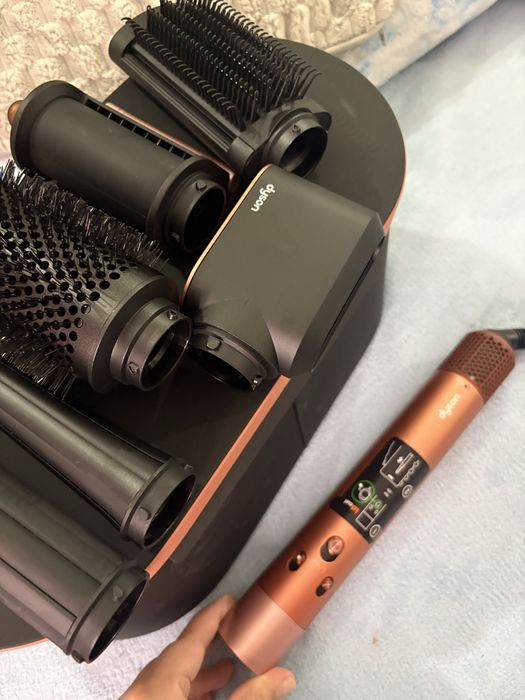 Dyson Airwap Liso+Ondulado