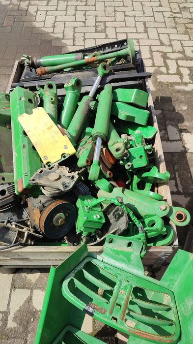 Zaczep  8R kula ramka zaczepowa części John Deere sauermann