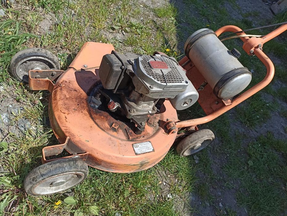 Газонокосилка " Мотор сiч " . Бу.