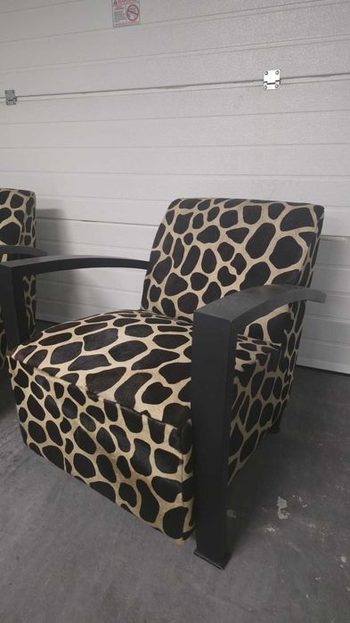 Duas poltronas, NOVAS