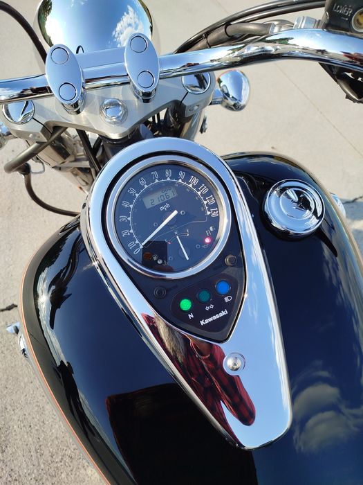 Kawasaki Vulcan VN 900 Chopper Cruiser