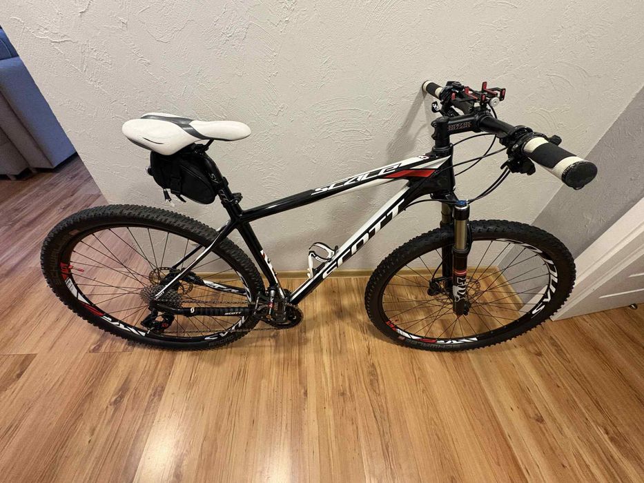 Rower scott scale 930