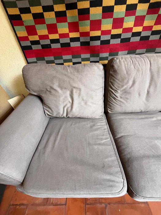 Sofá EKTORP do Ikea no Areeiro