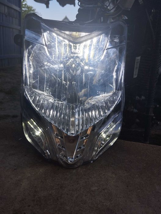 Передня фара на Spark sp200 r20