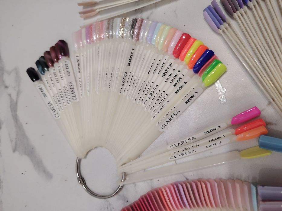 Wzornik Carlesa do paznokci