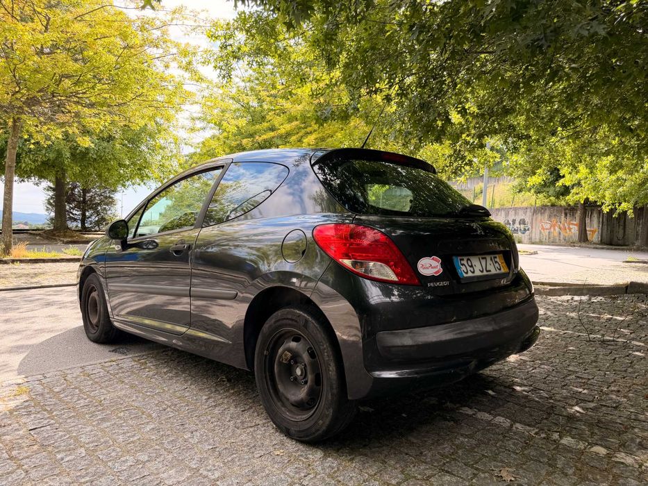 Peugeot 207 1.4 HDi