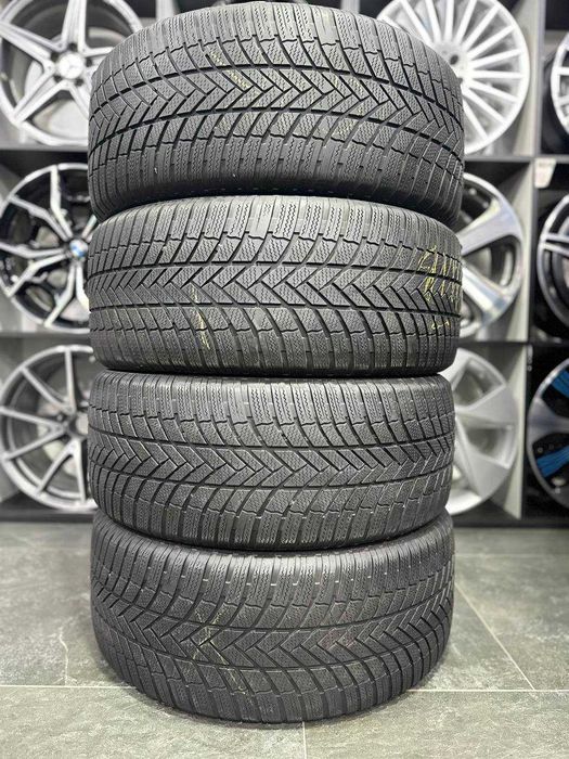 Зимові шини 255/50 R19 BRIDGESTONE BLIZZAK LM005 Протектор: 75%