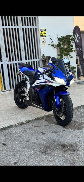 Moto Cb600rr semi nova
