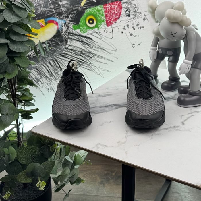 Кросівки Nike Air Max 2090 35 розмір E1334