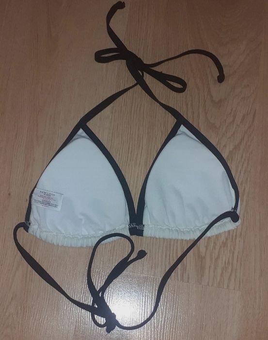 góra od stroju kąpielowego