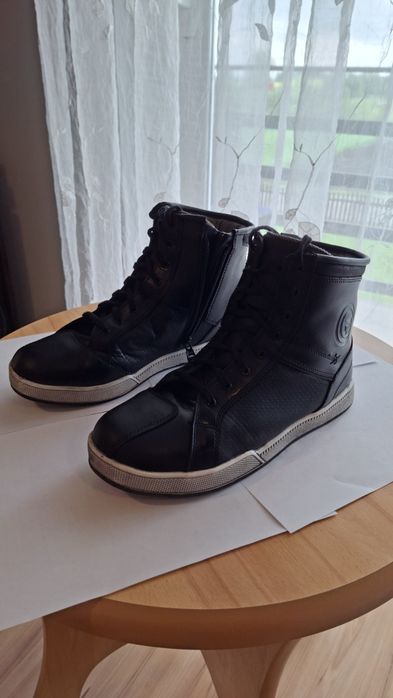 Buty motocyklowe