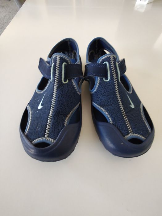 Sprzedam sandały Nike dla chłopca