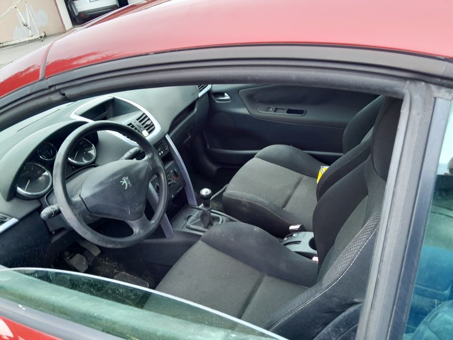 Peugeot 1.4benzyna cabrio