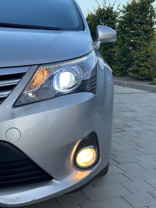 Toyota Avensis 2011 VIN SB1EA76L60E031161 фото оголошення 3 з 16