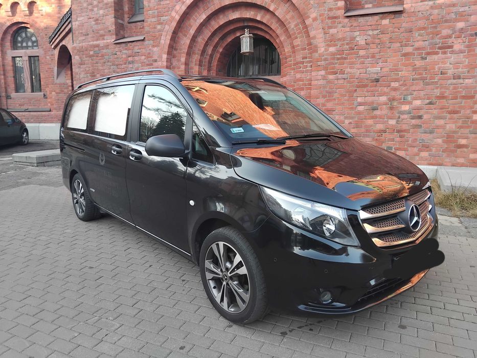 Karawan Mercedes Vito 2017 r KUHLMANN.