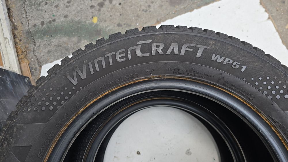 S16 2 x 195/65R15 Kumho WinterCraft WP51 91T opony zimowe używane