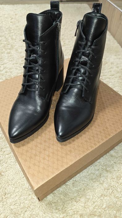 Ботильйони жіночі