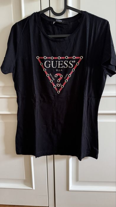 T shirt Guess, como nova!