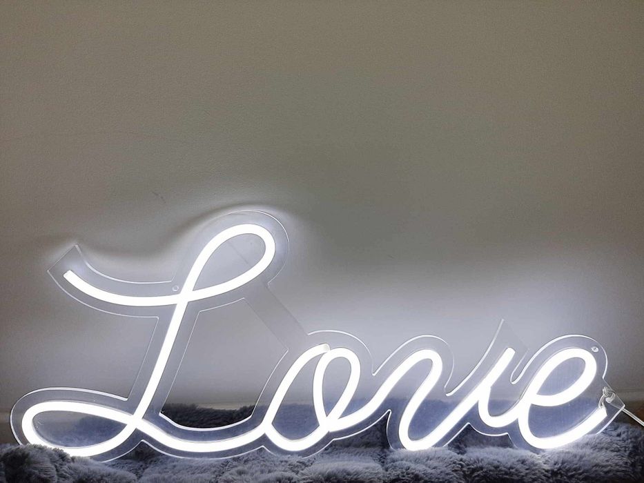Napis led Love 74 cm zimny biały ledon neon slubny wesele